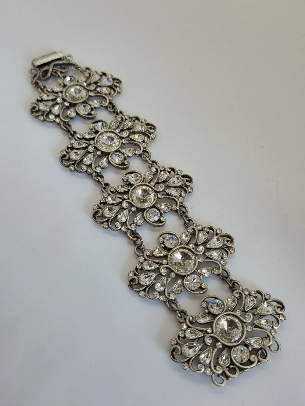 Vintage, Sweet Romance Swarvoski Crystal Floral Link Bracelet